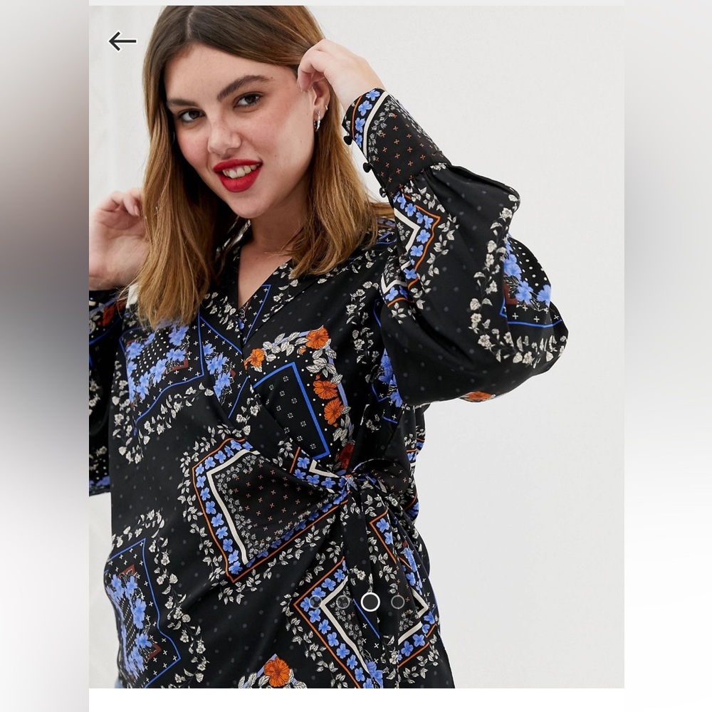 Influence Plus Blouson Sleeve Wrap Top
